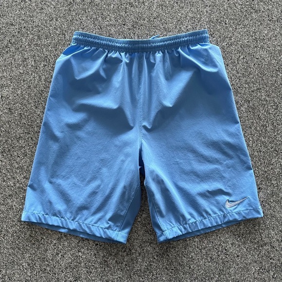 Nike Dri-Fit Venom 3 Woven Soccer Shorts Boys XL Carolina Blue UNC - Picture 1 of 9
